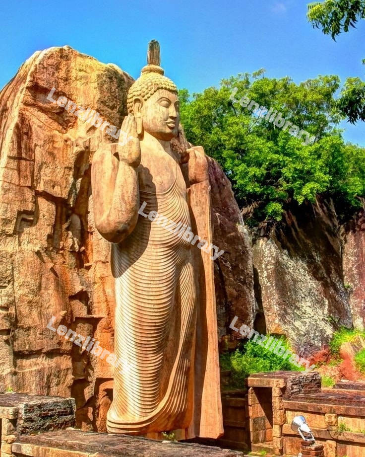 The Aukana Statue